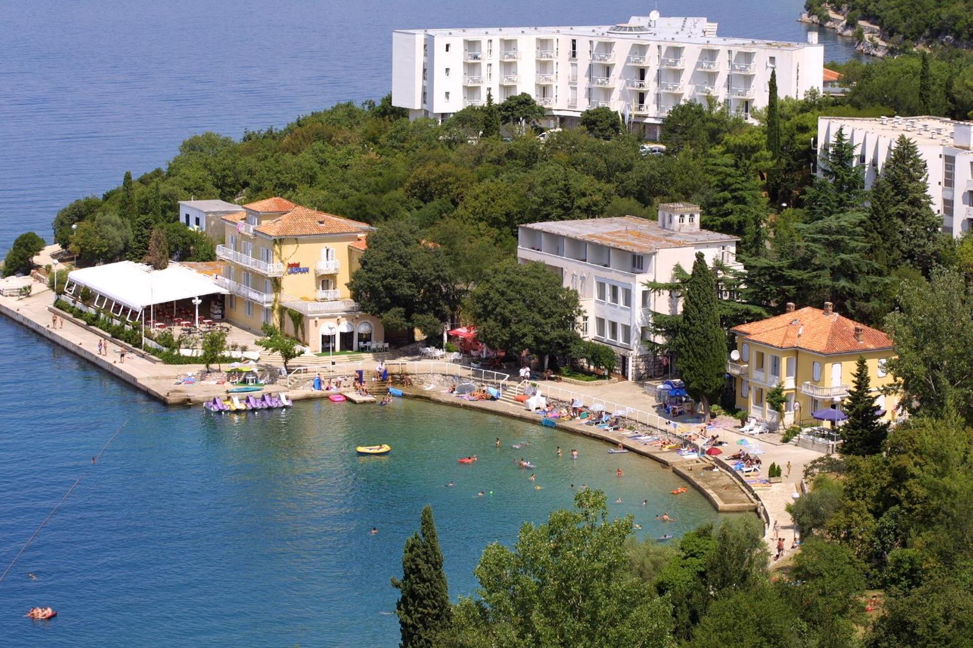 Adriatic Otel 2*